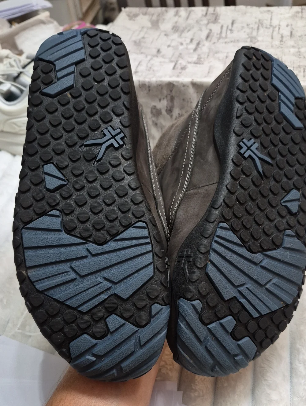 Kuru Quest Men's Sz 9.5 M Hiking Trail Boots $189